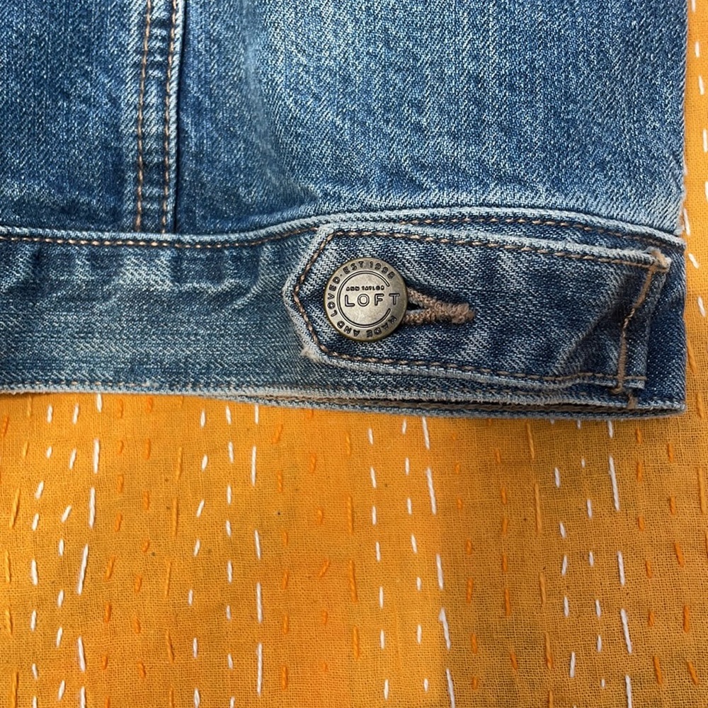 Loft Jean jacket medium - Picture 6 of 6
